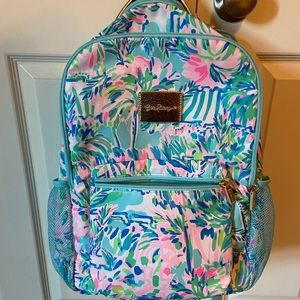 Lilly Pulitzer Cambrie Large Backpack in Blue Ibiza Cabana Cocktail